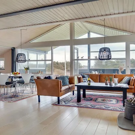 Ailika - 300m From The Sea By Interhome