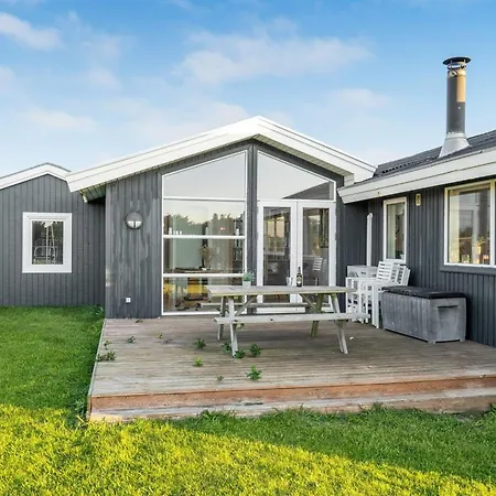 Ailika - 300m From The Sea By Interhome Feriehus *