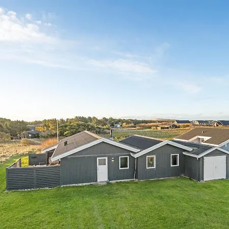 Ailika - 300m From The Sea By Interhome *